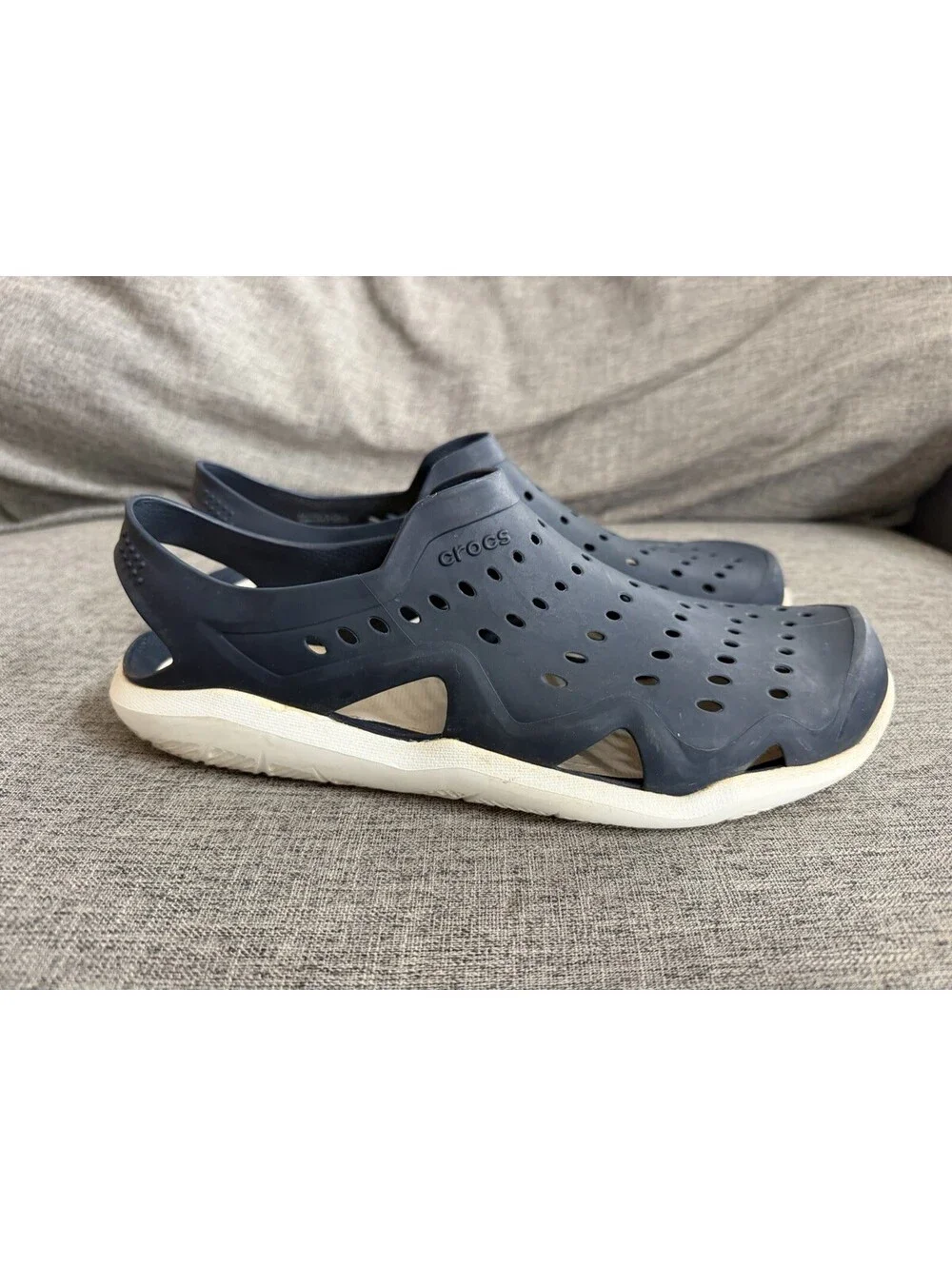 Crocs Swiftwater Wave Mens Size 9 Navy Blue Slip On Water Shoes Sandals